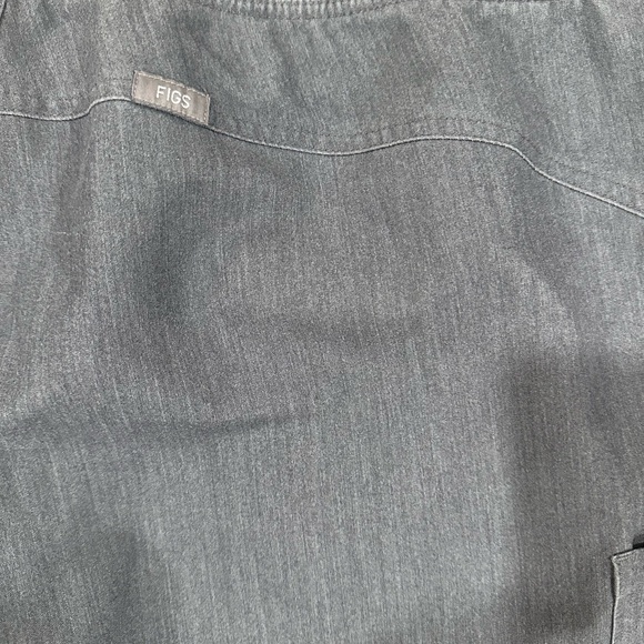 Figs Scrub Set Matching Top + Bottoms Graphite Size XXL - Picture 10 of 13